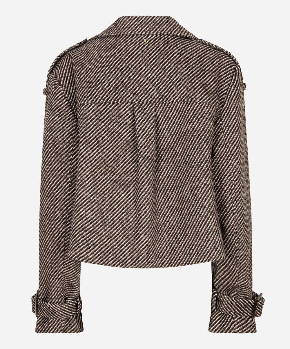 Carlyn | Chestnut Brown