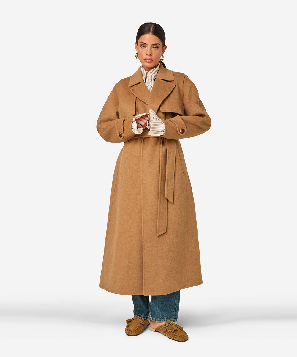 Celisa | Camel