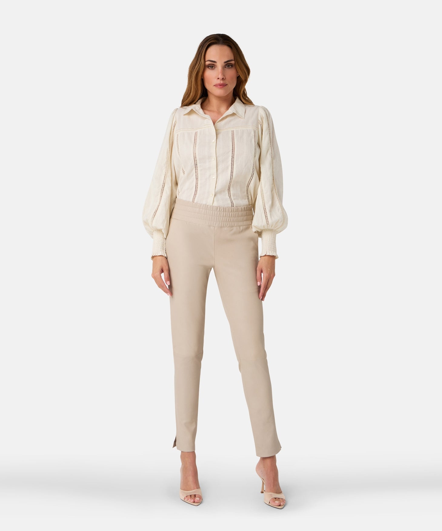 Colette | Sandstone