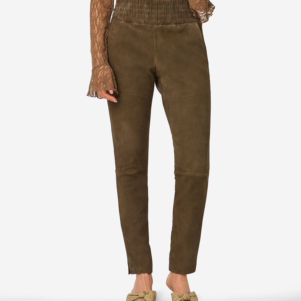 Colette Suede | Dark Utility
