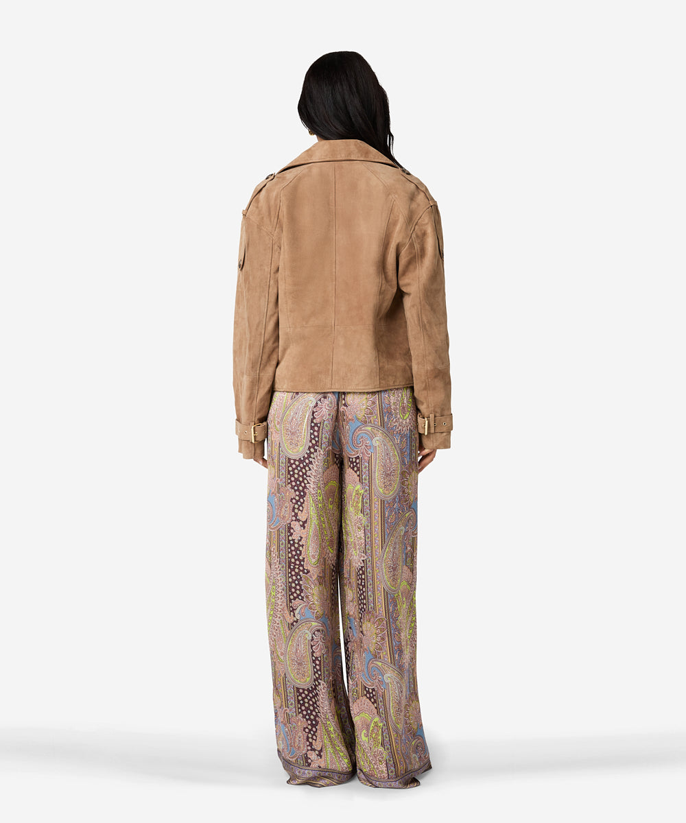 Jalissa Suede | Iced Coffee