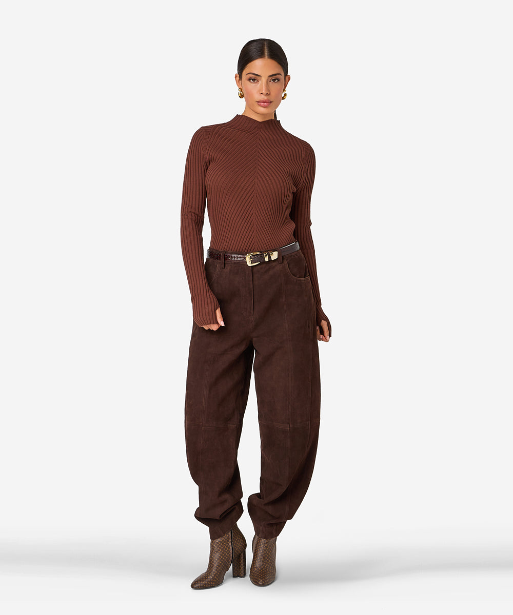 Kinzy | Chestnut Brown