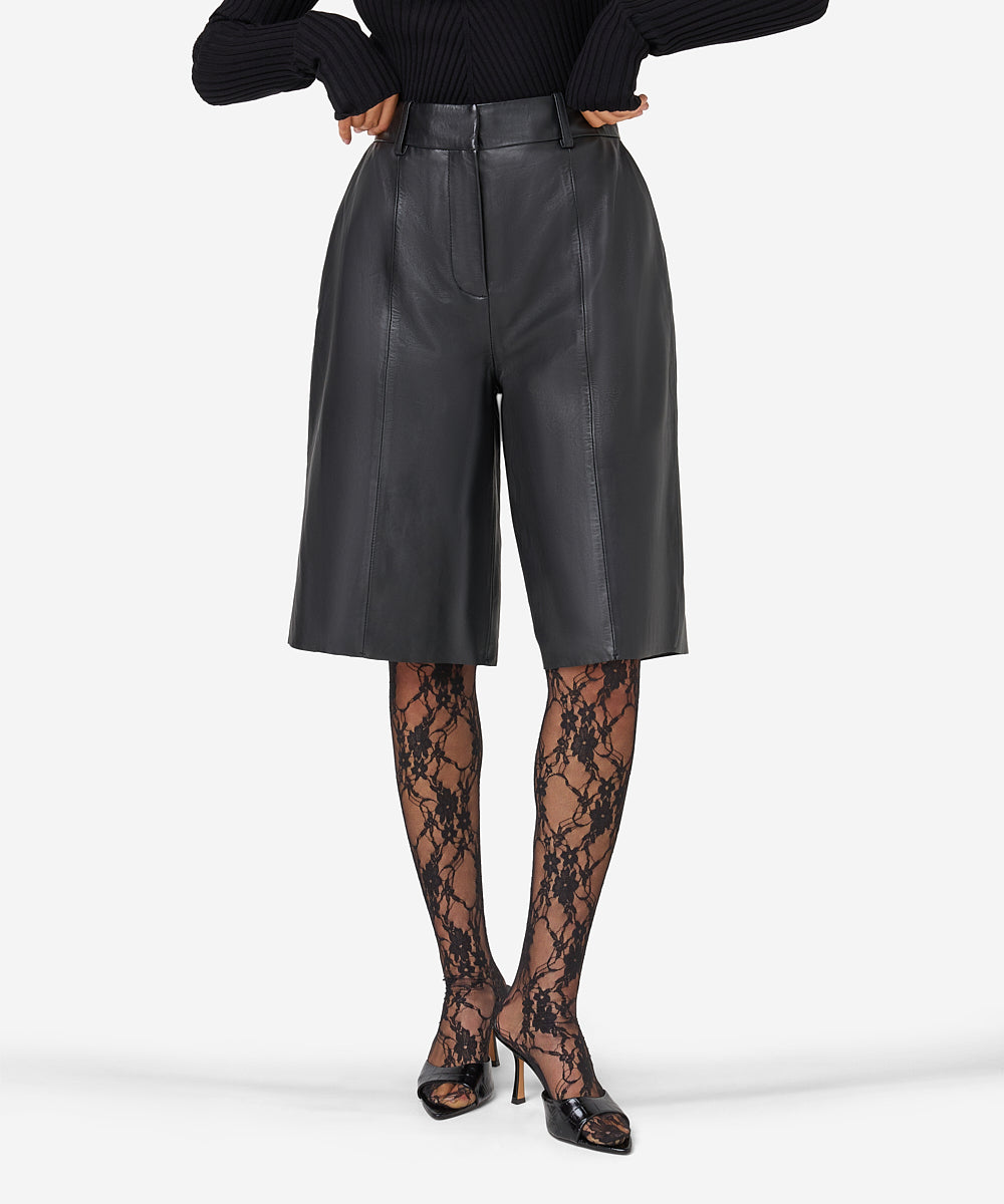 Parion | Black