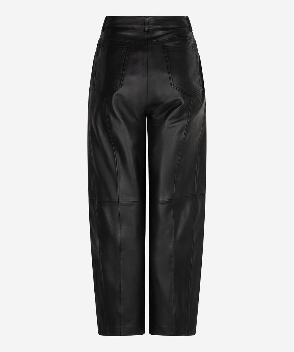Parla | Black