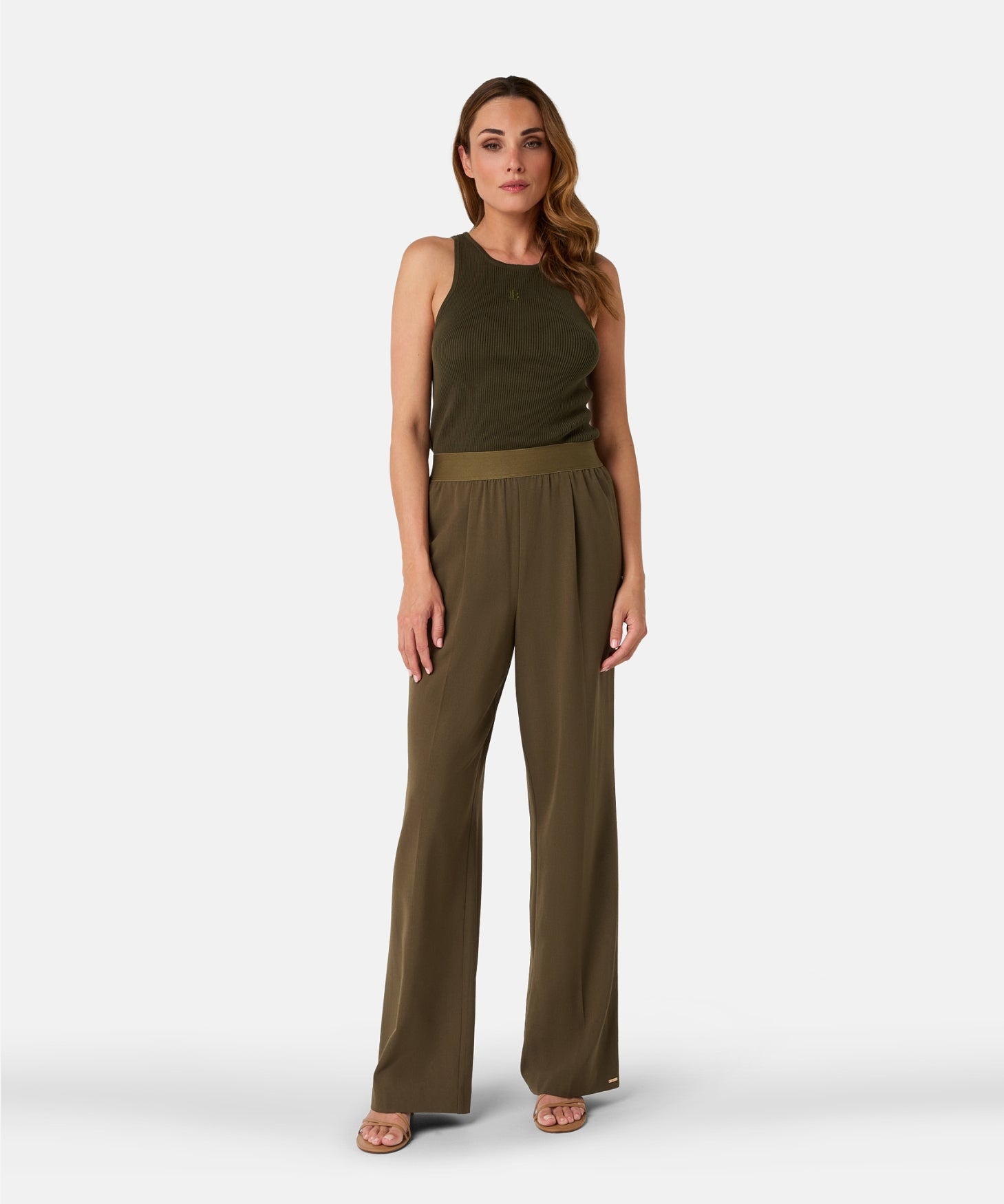 Payge | Dark Elm Green