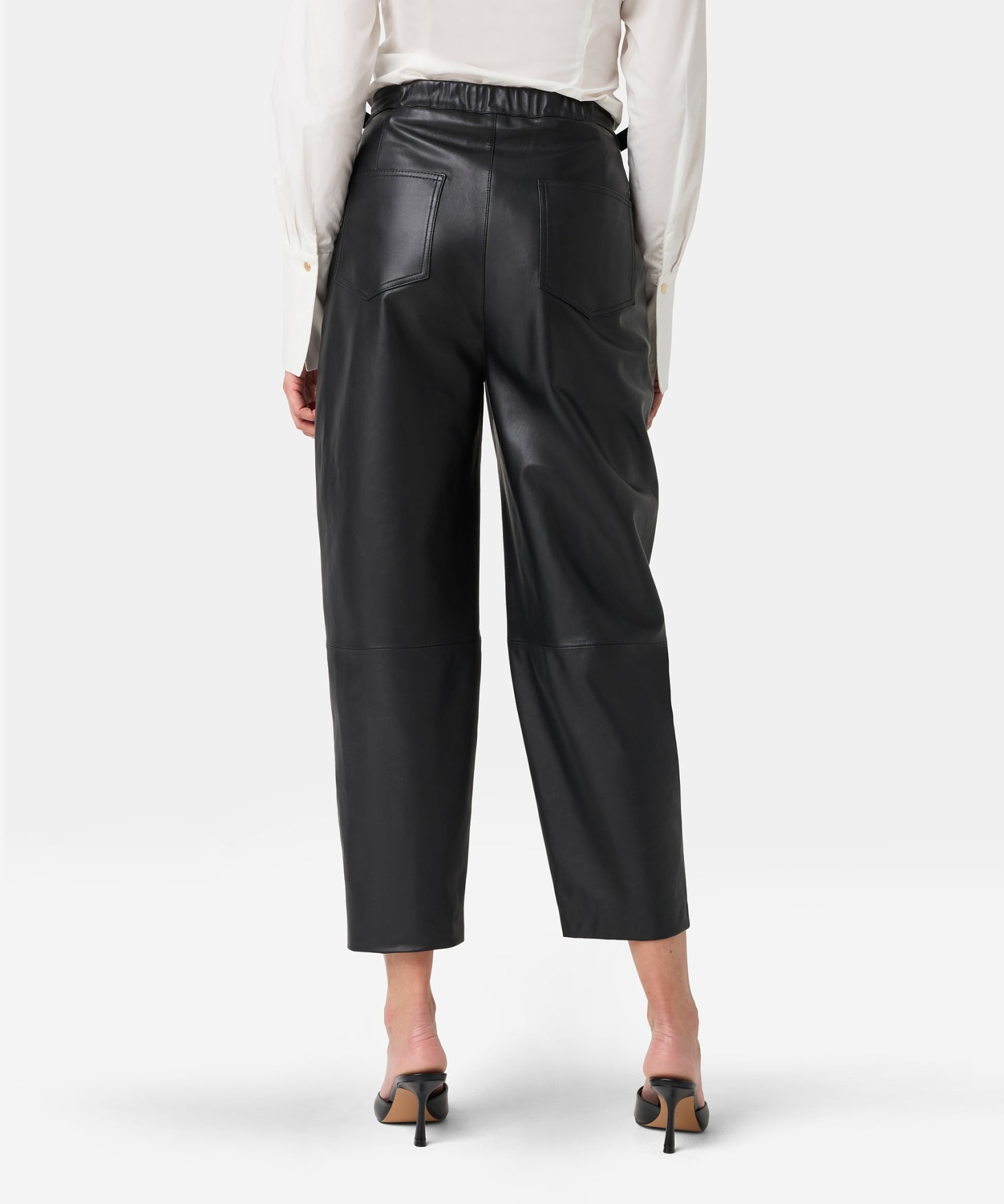Penina | Black