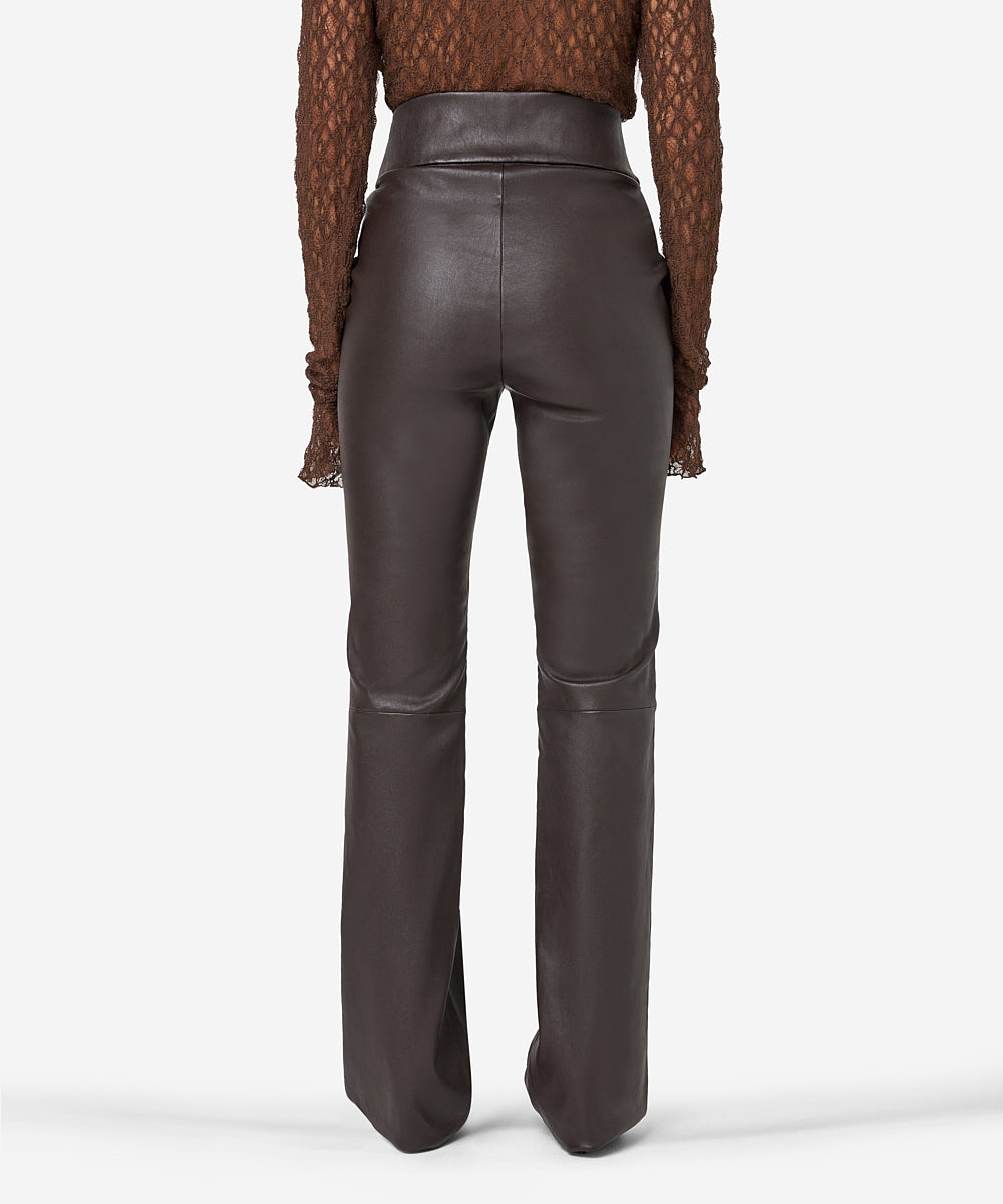 Perya | Dark Brown