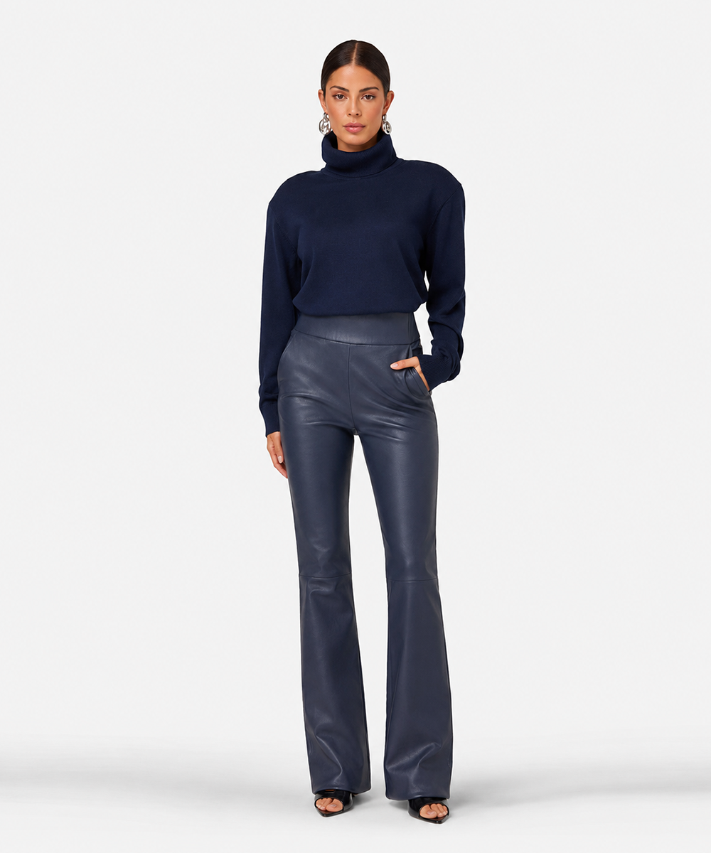 Perya | Deep Navy