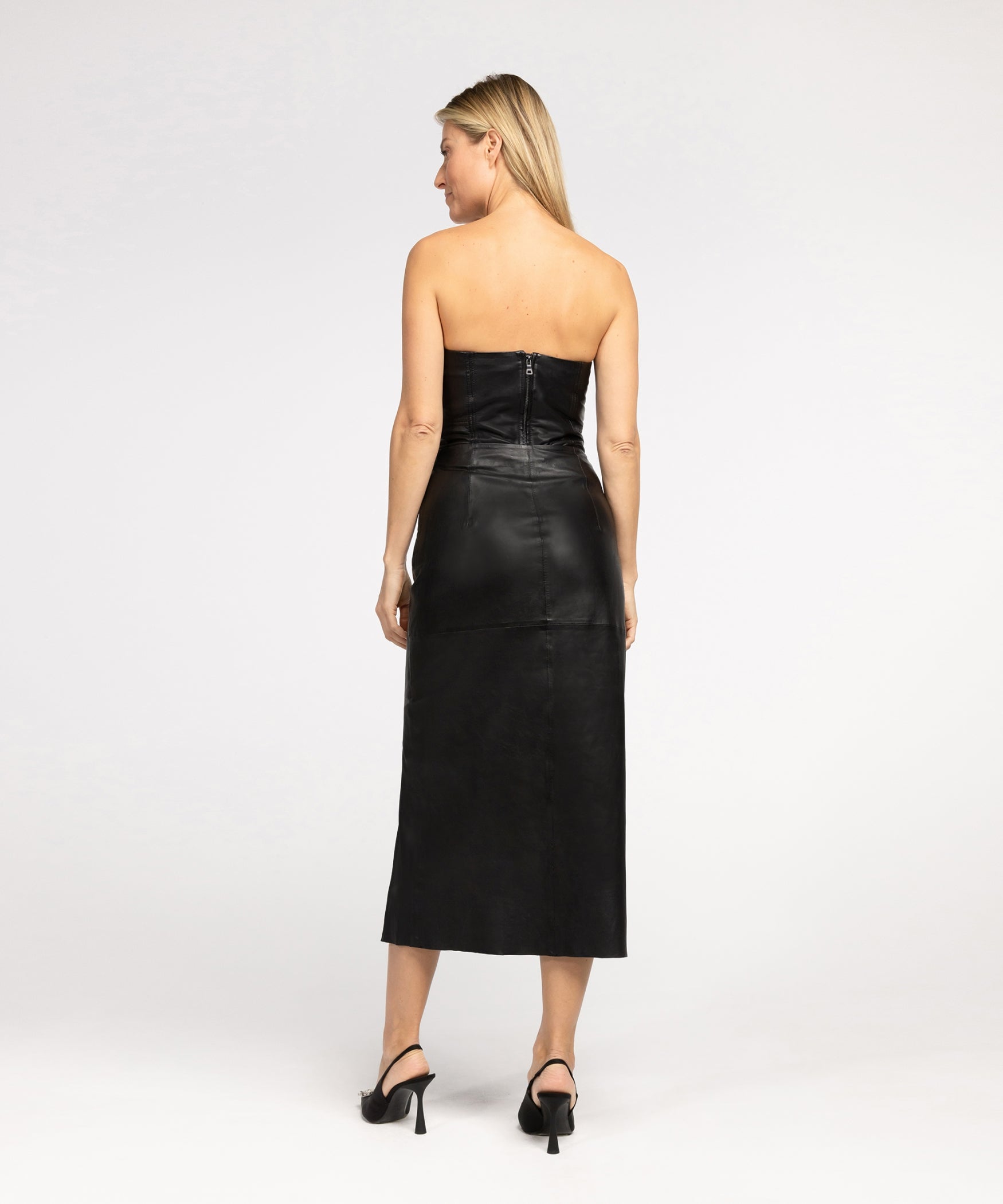 Sadia | Black