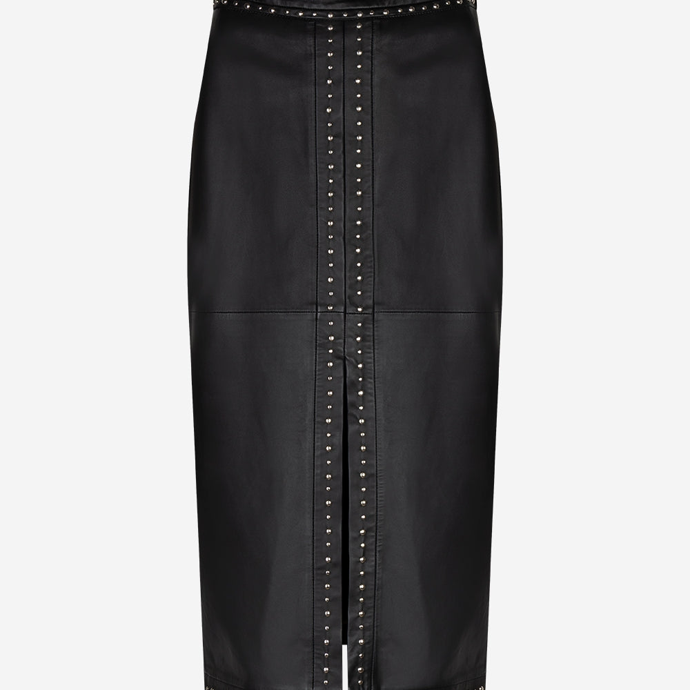 Saffron Studs | Black
