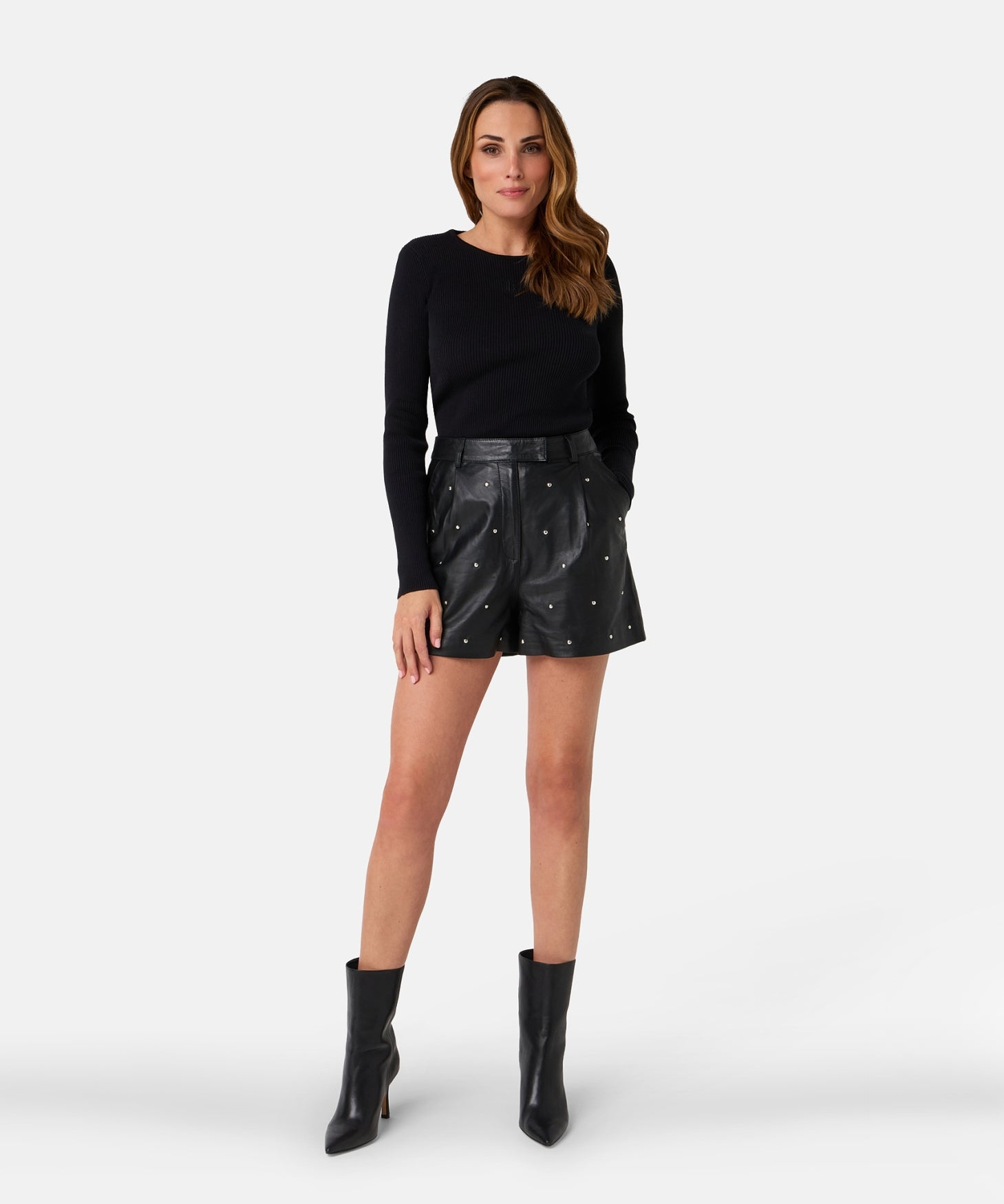 Sicily Studs | Black
