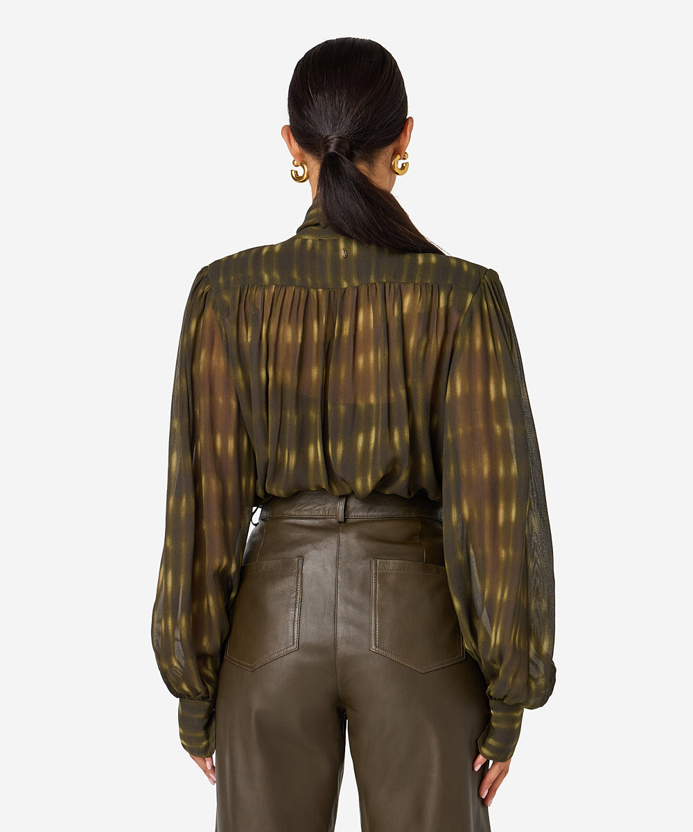 Tifani Print | Blurred Trail