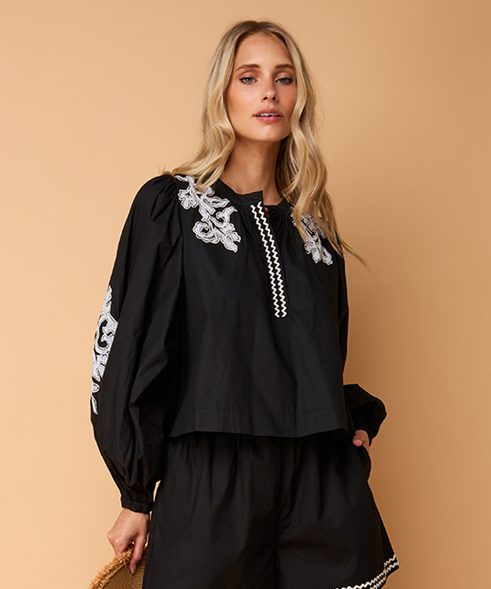 Teylin | Black